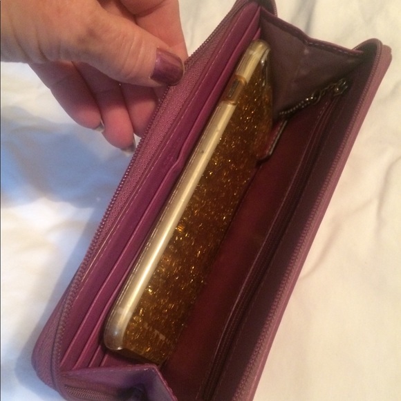 ❌SOLD❌Coach Chelsea Wallet/Wristlet💜 - Picture 3 of 5